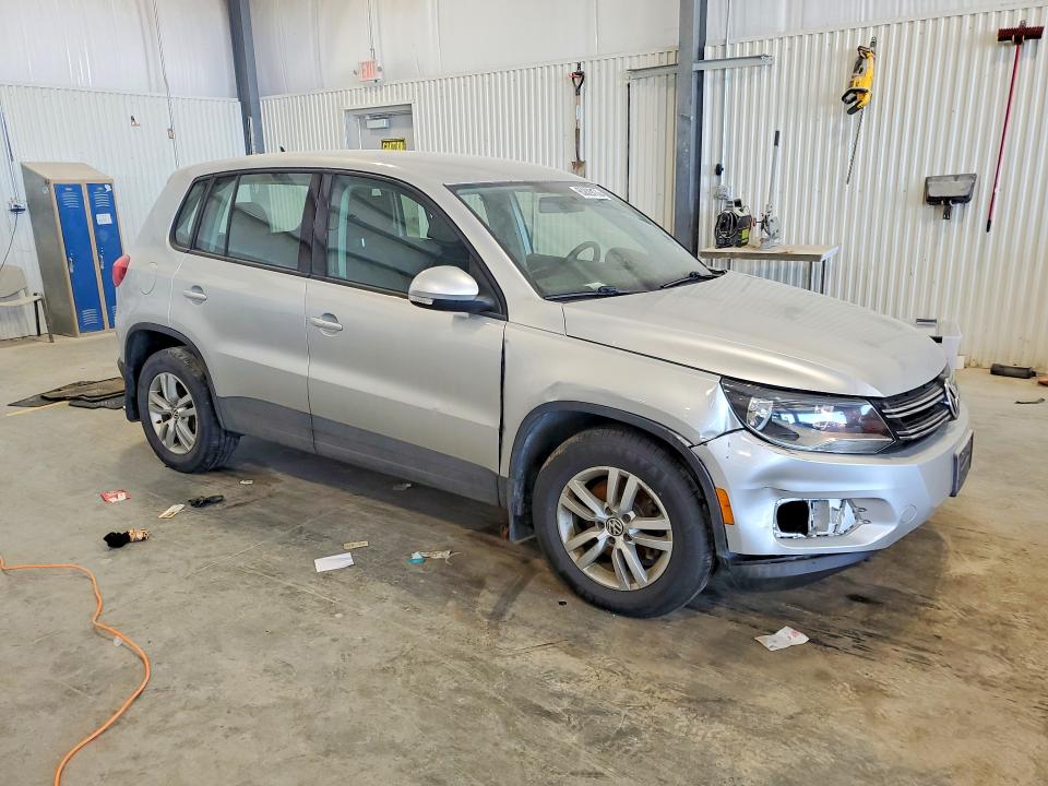 2012 Volkswagen Tiguan VIN WVGBV7AXXCW542699 COPART salvage auction — MECHANICAL, Ne - Certificate Of Title, sold $225 on 2026-07-28 (photo 4)