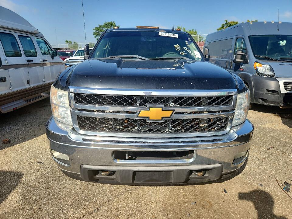 2013 Chevrolet Silverado VIN 1GC4K1C89DF184604 COPART salvage auction — MINOR DENT/SCRATCHES, Oh - Certificate Of Title (P), sold $6,600 on 2026-07-27 (photo 5)