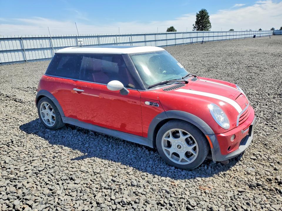2003 Mini Cooper VIN WMWRE33473TD61866 COPART salvage auction — BURN, WA - BILL OF SALE, sold $80 on 2026-08-05 (photo 4)