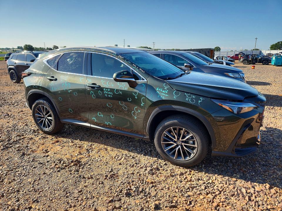 2022 Lexus VIN 2T2AKCEZ3NC003054 COPART salvage auction — HAIL, Mo - Salvage Certificate Of Title, sold $20,600 on 2026-08-26 (photo 4)