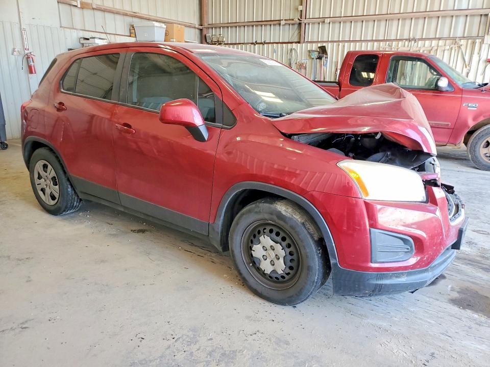 2015 Chevrolet Trax VIN KL7CJKSBXFB249355 COPART salvage auction — FRONT END, Tx - Salvage Vehicle Title, sold $200 on 2026-07-31 (photo 4)