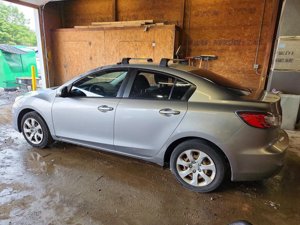 2013 Mazda VIN JM1BL1U76D1719900 COPART salvage auction — ROOF, Pa - Certificate Of Salvage, sold $650 on 2026-07-16 (photo 2)