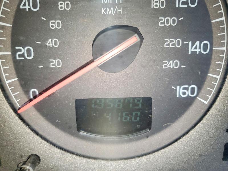 2002 Volvo V70 VIN YV1SW61R122240800 COPART salvage auction — SIDE, WA - BILL OF SALE, sold $150 on 2026-07-10 (photo 9)