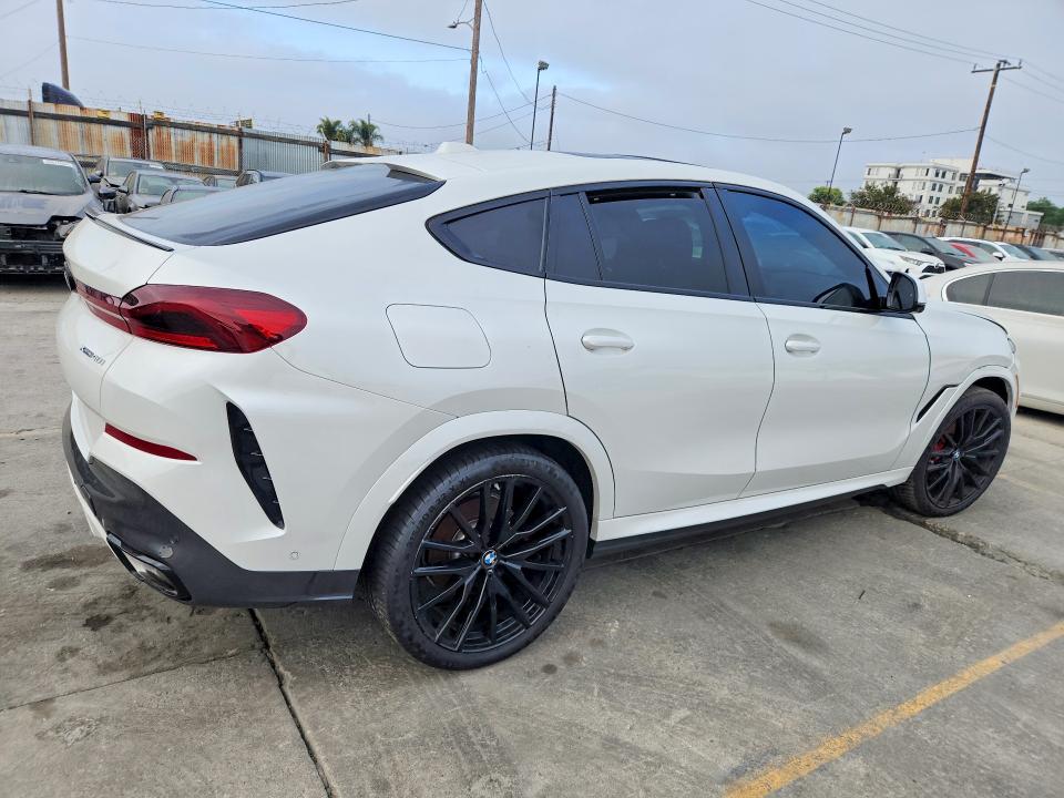 2024 BMW X6 VIN 5UX33EX06R9U92371 COPART salvage auction — FRONT END, FL - DIS/DLR/EXP ONLY CLEAN TITLE, sold $38,250 on 2026-07-27 (photo 3)
