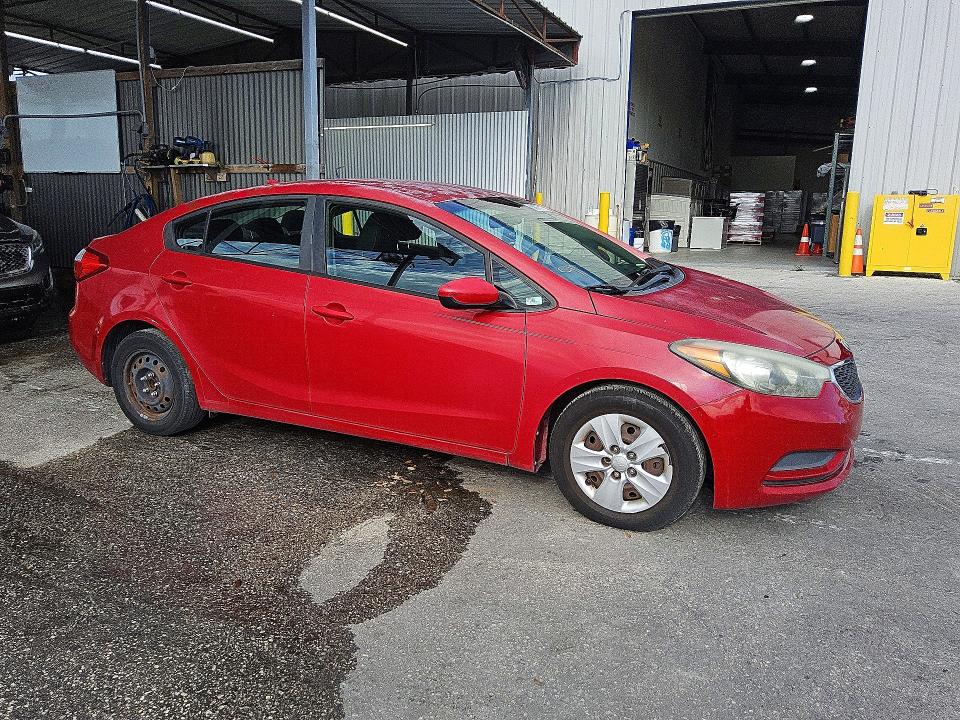 2016 Kia Forte VIN KNAFK4A64G5562377 COPART salvage auction — MECHANICAL, Salvage Title, sold $525 on 2026-07-23 (photo 4)