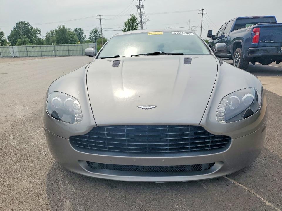 2006 Aston martin V8 vantage VIN SCFBB03B86GC01973 COPART salvage auction — NORMAL WEAR, Il - Junking Cert Of A Vehicle, sold $24,200 on 2026-07-28 (photo 5)