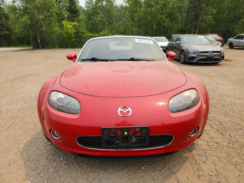 2006 Mazda Mx-5 VIN JM1NC15F960102079 COPART salvage auction — NORMAL WEAR, On - Permit No Brand - Unfit, sold $3,900 on 2026-07-30 (photo 5)