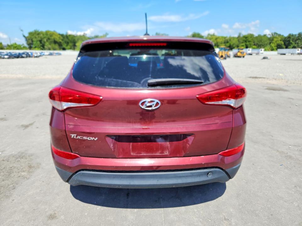 2017 Hyundai Tucson VIN KM8J23A46HU546156 COPART salvage auction — MINOR DENT/SCRATCHES, Fl - Certificate Of Title, sold $2,300 on 2026-07-27 (photo 6)