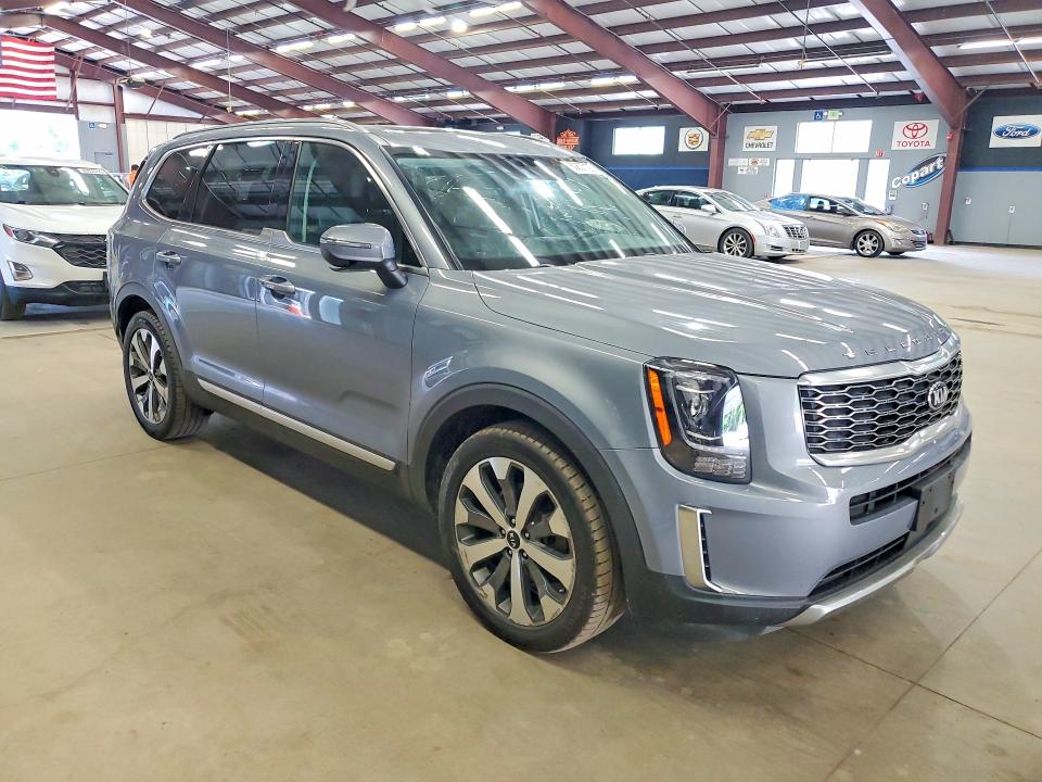 2020 Kia Telluride VIN 5XYP6DHC5LG011125 COPART salvage auction — REAR END, Va - Certificate Of Title, sold $7,200 on 2026-07-30 (photo 4)