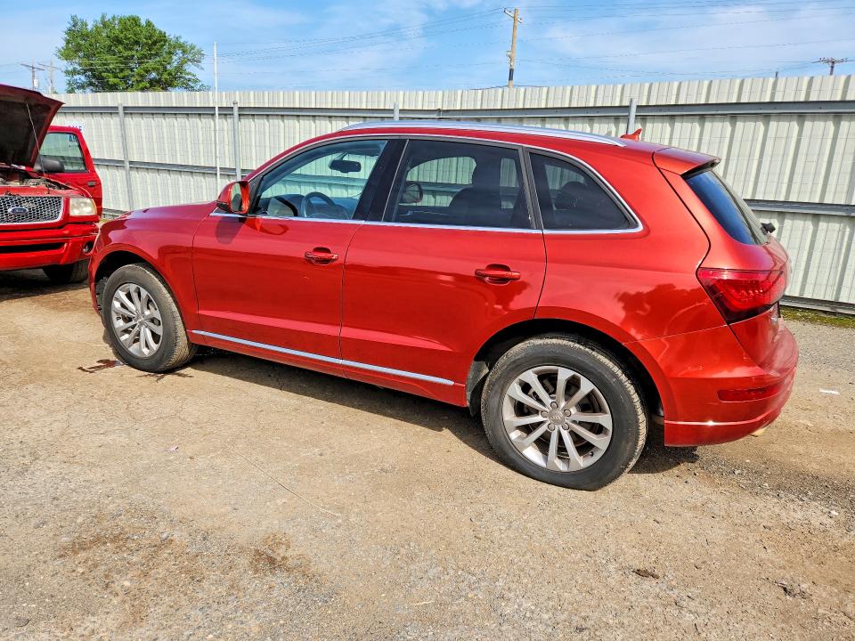 2014 Audi Q5 VIN WA1LFAFP7EA007898 COPART salvage auction — MINOR DENT/SCRATCHES, TX - CERTIFICATE OF TITLE (P), sold $3,500 on 2026-07-27 (photo 2)