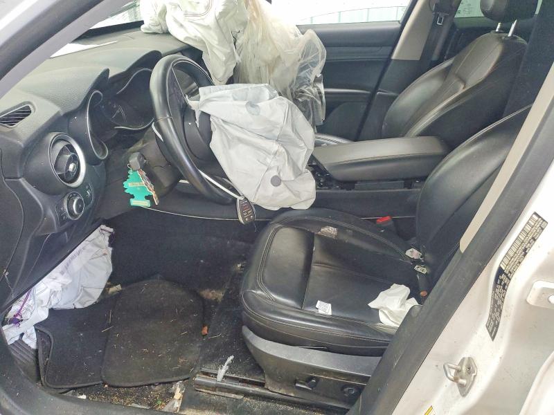 2019 Alfa romeo Stelvio VIN ZASPAKAN3K7C30134 COPART salvage auction — FRAME DAMAGE, Nc - Dlr Only-Clean/Over 25% Damage, sold $3,100 on 2026-08-06 (photo 7)