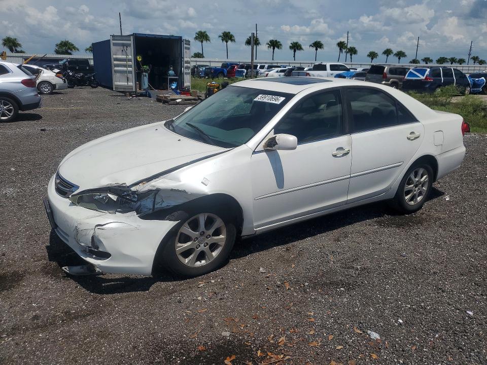 2004 Toyota Camry VIN JTDBE30K140254187 COPART salvage auction — FRONT END, FL - CERT OF TITLE SLVG REBUILDABLE, sold $475 on 2026-07-20 (photo 1)