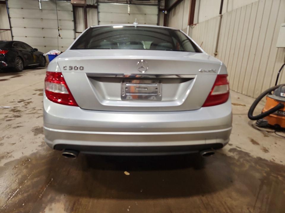 2009 Mercedes-benz C-klasse VIN WDDGF81X39R049280 COPART salvage auction — WATER/FLOOD, PA - CERT OF SALVAGE-W=FLOOD VEH, sold $550 on 2026-07-24 (photo 6)