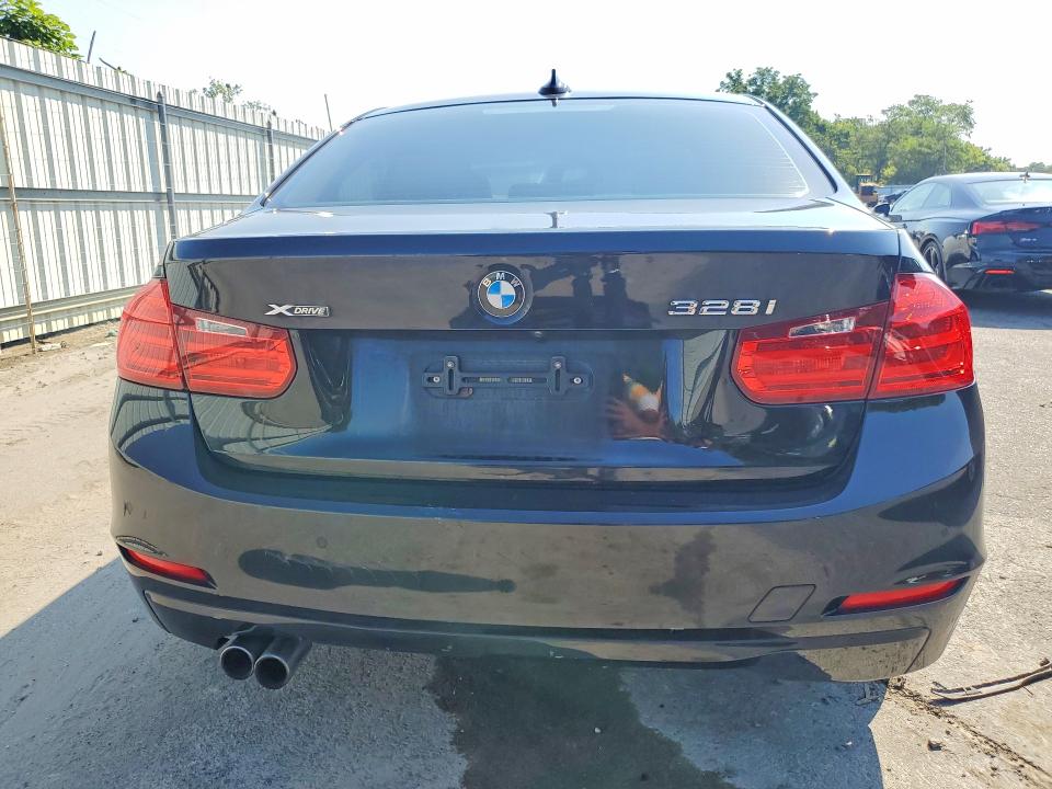 2015 BMW 3er VIN WBA3B5G52FNS16768 COPART salvage auction — WATER/FLOOD, Nj - Cert Of Title-Salvage Flood, sold $1,550 on 2026-08-11 (photo 6)