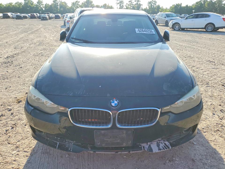 2014 BMW VIN WBA3A5C55EP603567 COPART salvage auction — WATER/FLOOD, Tx - Salvage Title-Flood Damage, sold $650 on 2026-08-11 (photo 5)