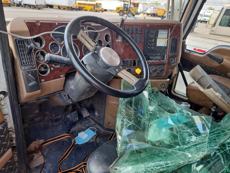 2009 Mack Gu713 VIN 1M2AX09C69M003810 COPART salvage auction — FRONT END, OH - CERT OF TITLE-SALVAGE, sold $8,300 on 2026-07-17 (photo 8)