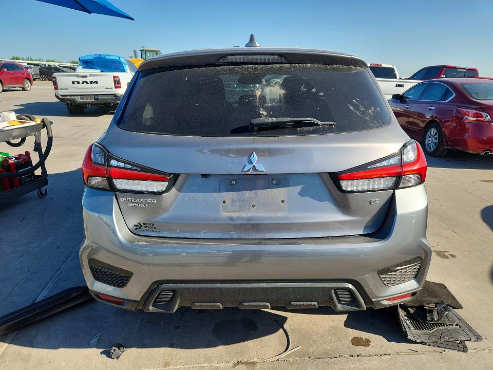 2021 Mitsubishi Outlander VIN JA4ARUAU4MU015189 COPART salvage auction — FRONT END, Tx - Salvage Vehicle Title, sold $3,550 on 2026-09-08 (photo 6)