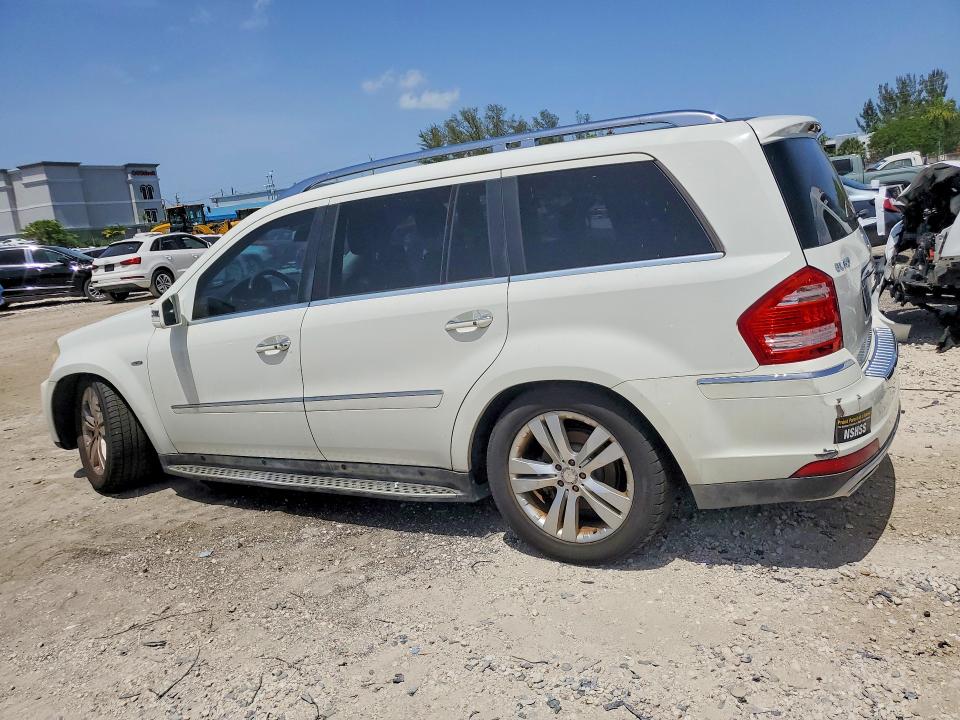 2011 Mercedes-benz Gl-class VIN 4JGBF2FE5BA715208 COPART salvage auction — FRONT END, Fl - Certificate Of Title, sold $350 on 2026-09-05 (photo 2)
