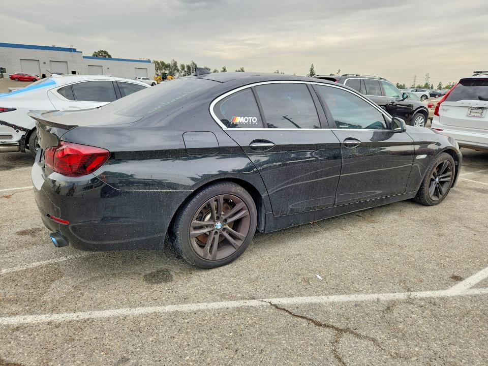 2012 BMW 5er VIN WBAFZ9C51CC751748 COPART salvage auction — NORMAL WEAR, Ca - Dis/Dlr/Exp Only Clean Title, sold $150 on 2026-07-18 (photo 3)