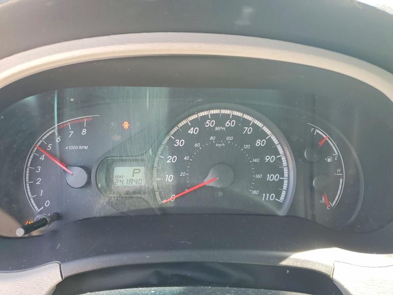 2011 Toyota Sienna VIN 5TDKA3DC4BS008694 COPART salvage auction — NORMAL WEAR, FL - CERTIFICATE OF TITLE, sold $1,550 on 2026-07-18 (photo 9)