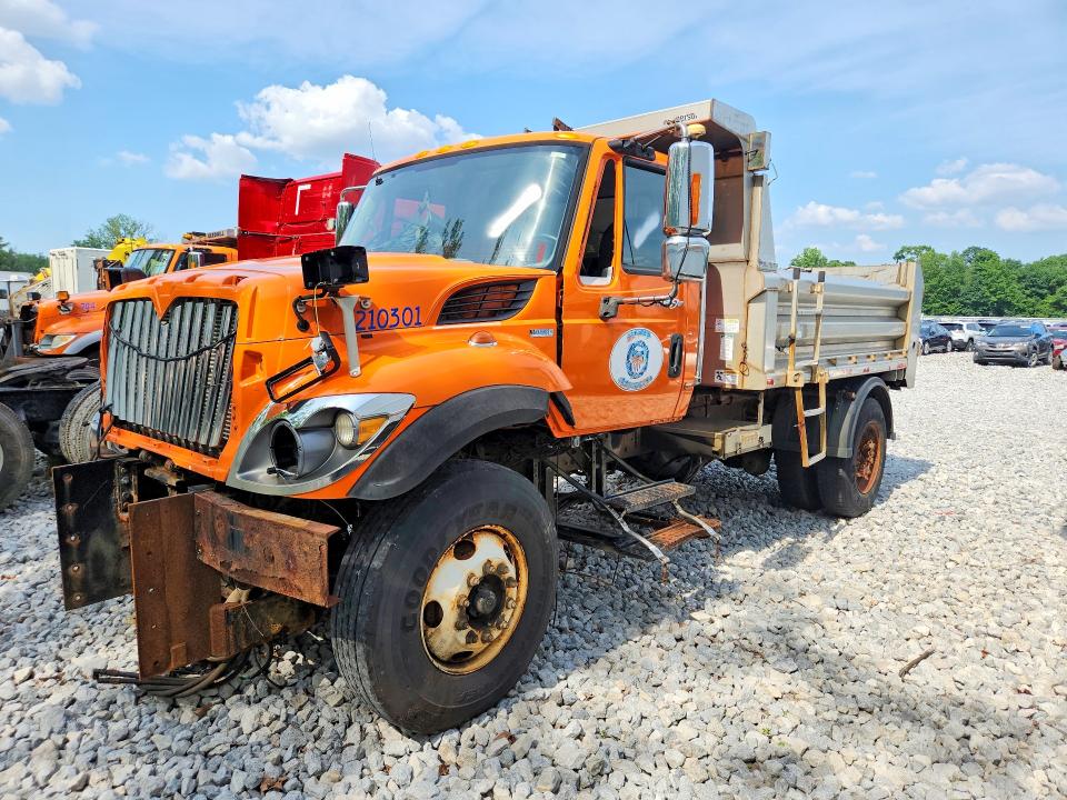 2011 International 7000-series VIN 1HTWDAZR2BJ334424 COPART salvage auction — STRIPPED, OH - CERTIFICATE OF TITLE, sold $700 on 2026-07-28 (photo 1)