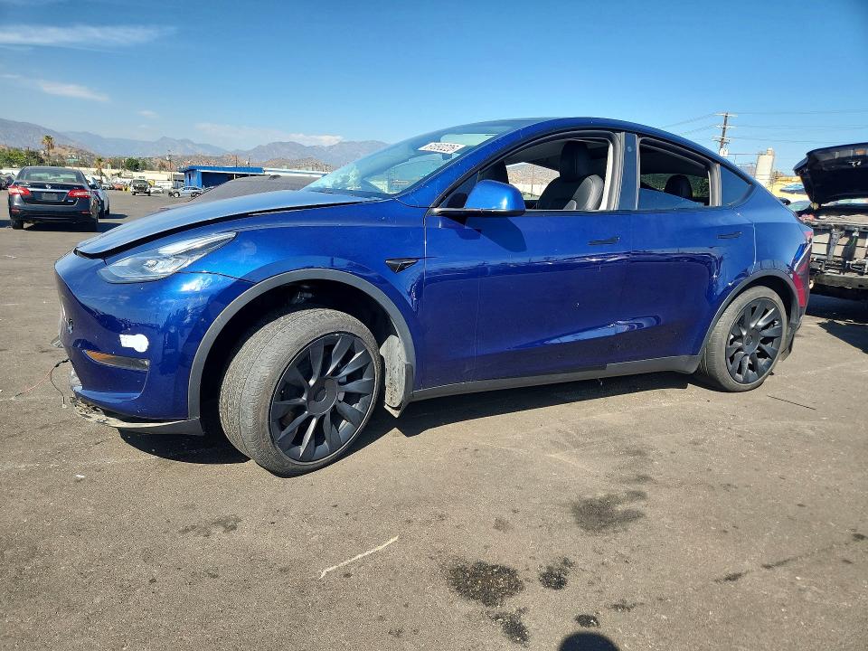 2023 Tesla Model y VIN 7SAYGDEE1PA124414 COPART salvage auction — FRONT END, CA - SALVAGE CERTIFICATE, sold $4,850 on 2026-07-27 (photo 1)