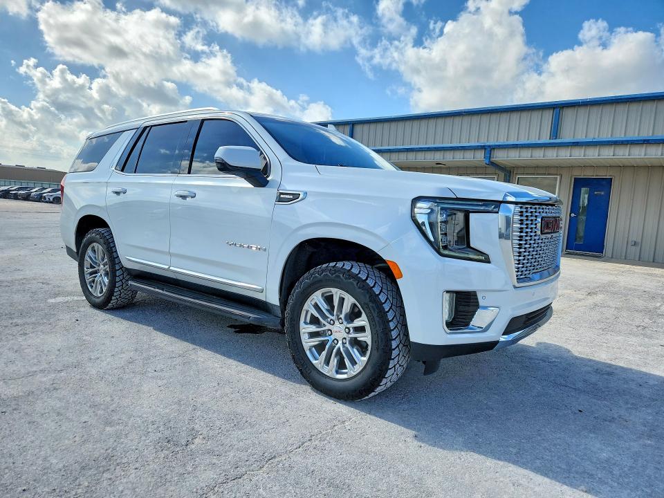 2021 Gmc Yukon VIN 1GKS1BKT0MR425247 COPART salvage auction — WATER/FLOOD, Tx - Cert Of Title-Reblt Slvg Flood, sold $16,400 on 2026-07-10 (photo 4)