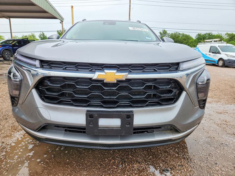 2025 Chevrolet Trax VIN KL77LHEP1SC172465 COPART salvage auction — REAR END, TX - CERTIFICATE OF TITLE, sold $100 on 2026-07-28 (photo 5)