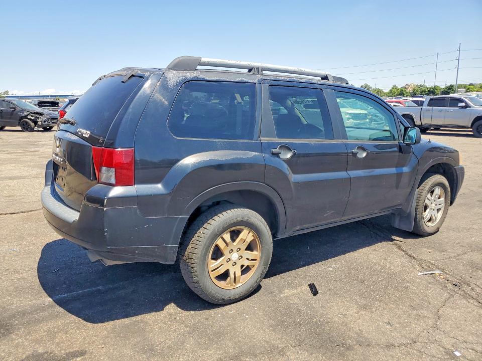 2008 Mitsubishi Endeavor VIN 4A4MM21SX8E010284 COPART salvage auction — MECHANICAL, CO - DIS/DLR/EXP ONLY CLEAN TITLE, sold $275 on 2026-07-28 (photo 3)