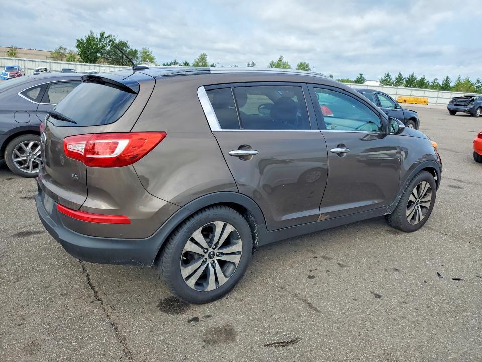 2011 Kia Sportage VIN KNDPC3A25B7108776 COPART salvage auction — FRONT END, Salvage Title, sold $300 on 2026-07-23 (photo 3)