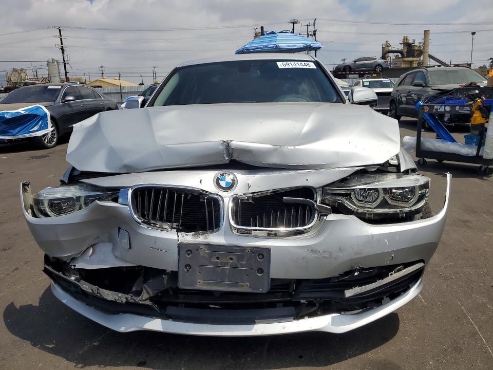 2018 BMW VIN WBA8A9C52JAH14879 COPART salvage auction — FRONT END, Ca - Salvage Certificate, sold $2,750 on 2026-08-03 (photo 5)
