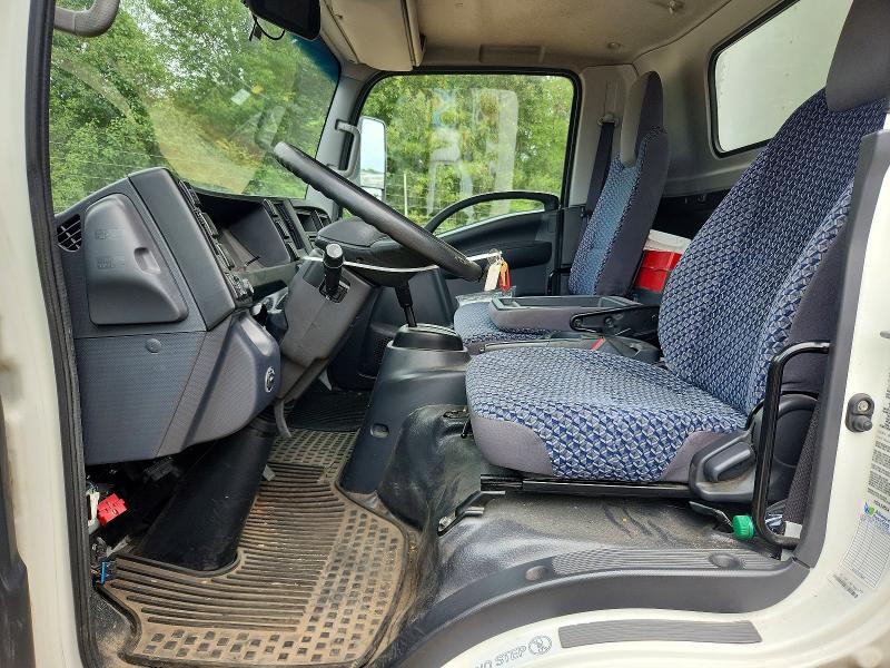 2023 Isuzu Npr hd VIN 54DC4W1D0PS200098 COPART salvage auction — MINOR DENT/SCRATCHES, Al - Certificate Of Title, sold $11,500 on 2026-08-04 (photo 7)