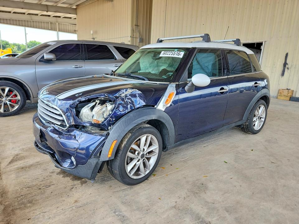 2012 Mini Cooper VIN WMWZB3C5XCWM03055 COPART salvage auction — FRONT END, Fl - Cert Of Title Slvg Rebuildable, sold $400 on 2026-08-05 (photo 1)