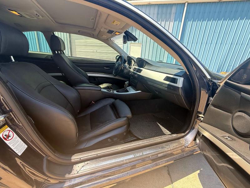 2008 BMW 3er VIN WBAWC735X8E065774 COPART salvage auction — MINOR DENT/SCRATCHES, Ok - Rebuilt Ttl W/Flood Branding (P), sold $775 on 2026-08-04 (photo 5)