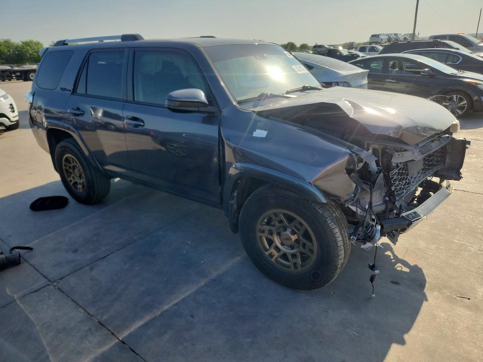 2023 Toyota 4runner VIN JTEEU5JR1M5250002 COPART salvage auction — FRONT END, Tx - Certificate Of Title, sold $13,200 on 2026-08-20 (photo 4)