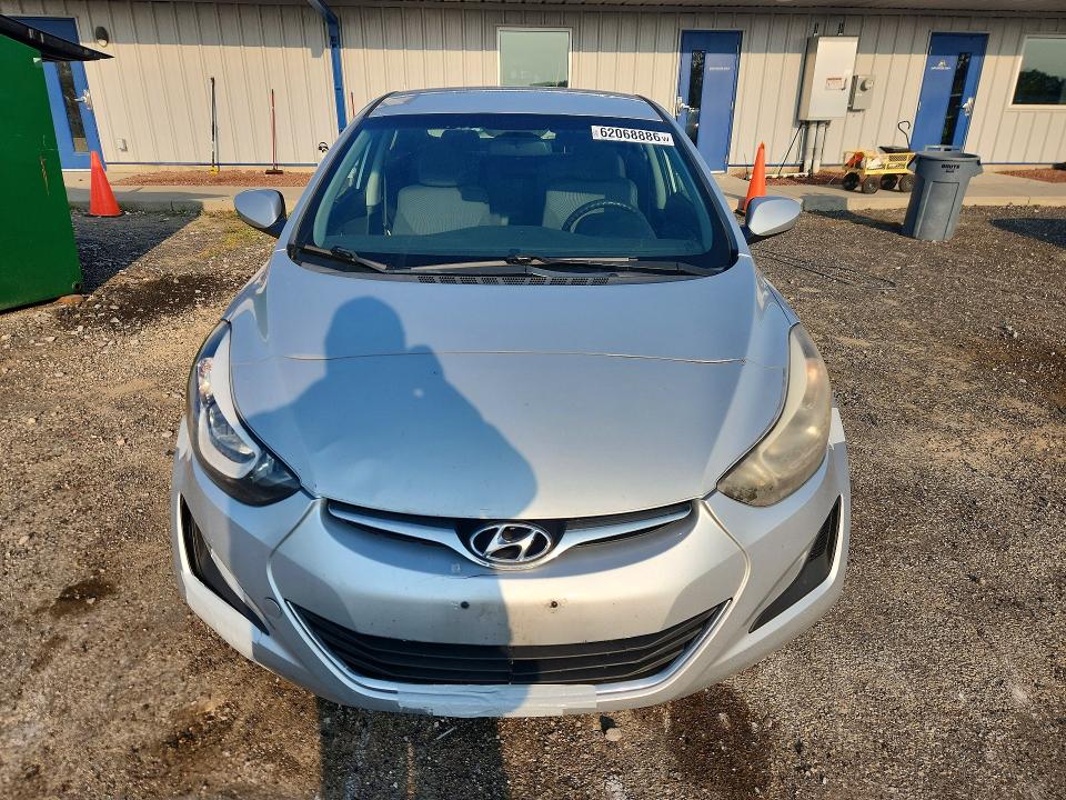 2015 Hyundai Elantra VIN KMHDH4AE5FU342147 COPART salvage auction — REAR END, WI - CERTIFICATE OF TITLE, sold $200 on 2026-07-28 (photo 5)