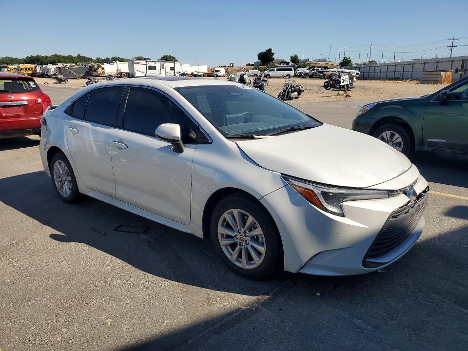 2025 Toyota VIN JTDBCMFE6SJ039621 COPART salvage auction — REAR END, ID - SALVAGE CERTIFICATE OF TITLE, sold $6,800 on 2026-07-30 (photo 4)