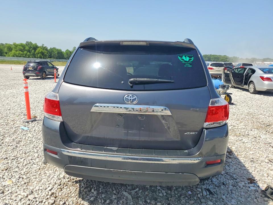 2013 Toyota Highlander VIN 5TDBK3EHXDS236077 COPART salvage auction — FRONT END, Mi - Certificate Of Title, sold $1,500 on 2026-07-30 (photo 6)