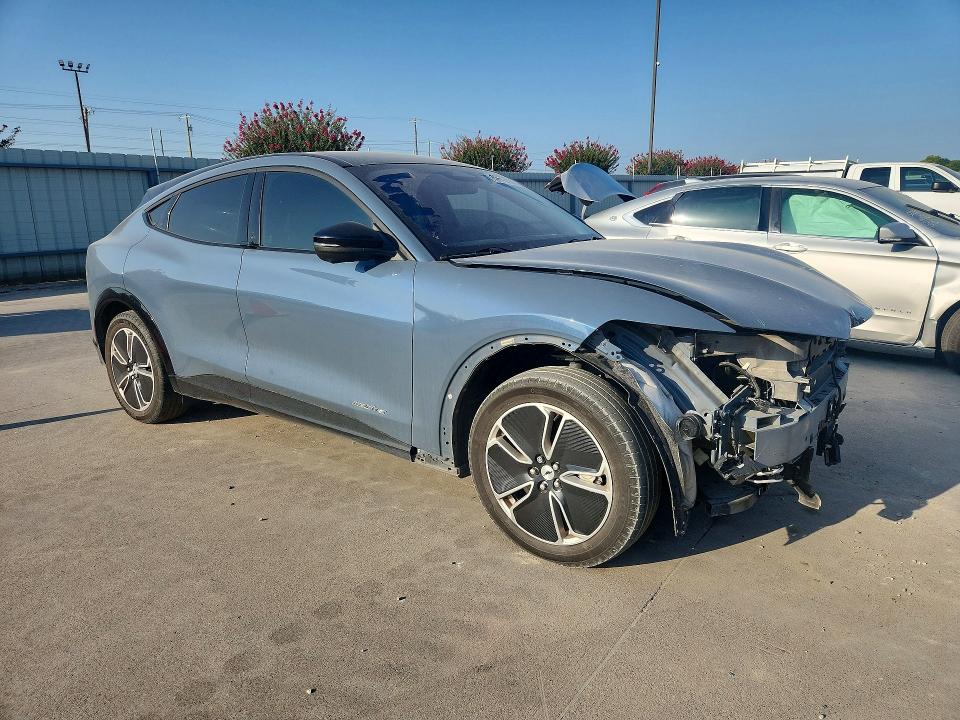 2023 Ford Mustang mach-e VIN 3FMTK3R47PMA72198 COPART salvage auction — FRONT END, Tx - Salvage Vehicle Title, sold $10,300 on 2026-08-24 (photo 4)