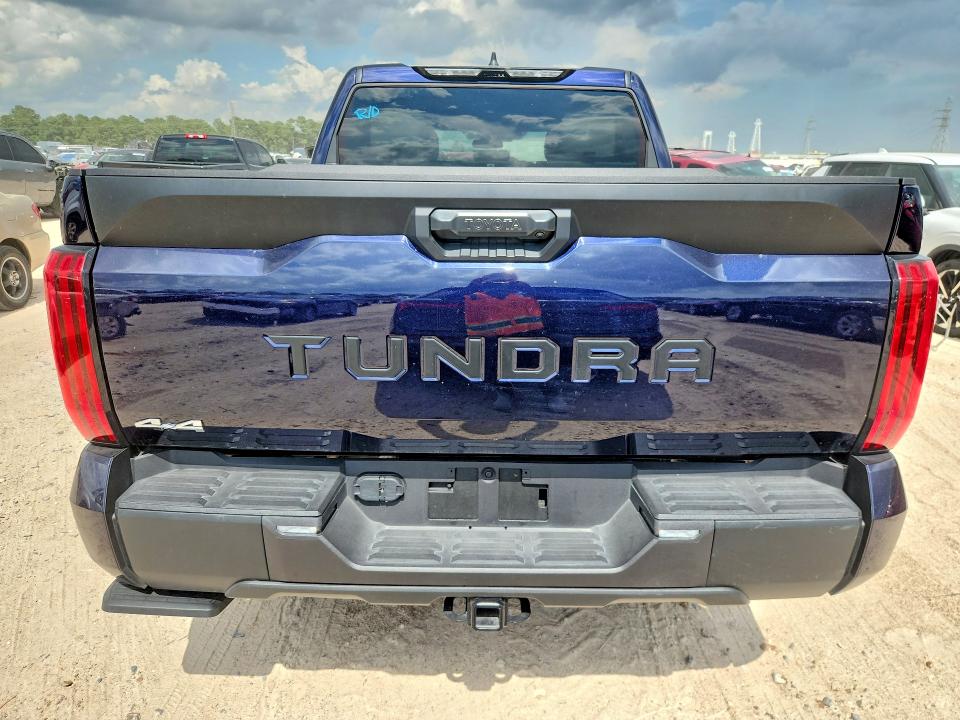 2025 Toyota Tundra VIN 5TFLA5DB8SX321166 COPART salvage auction — FRONT END, TX - SALVAGE VEHICLE TITLE, sold $21,100 on 2026-07-17 (photo 6)