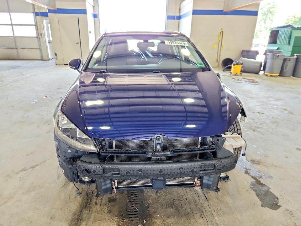 2019 Volkswagen E-golf VIN WVWKR7AU1KW910684 COPART salvage auction — SIDE, Salvage Title, sold $4,250 on 2026-08-07 (photo 5)