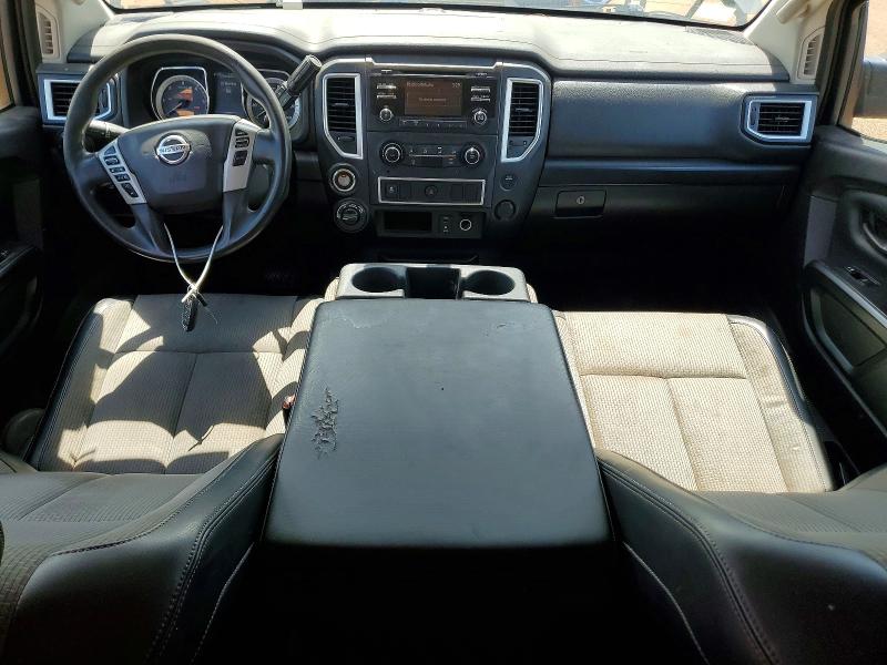 2017 Nissan TITAN VIN 1N6BA1C37HN561812 COPART salvage auction — MINOR DENT/SCRATCHES, TX - CERTIFICATE OF TITLE, sold $4,200 on 2026-08-03 (photo 8)