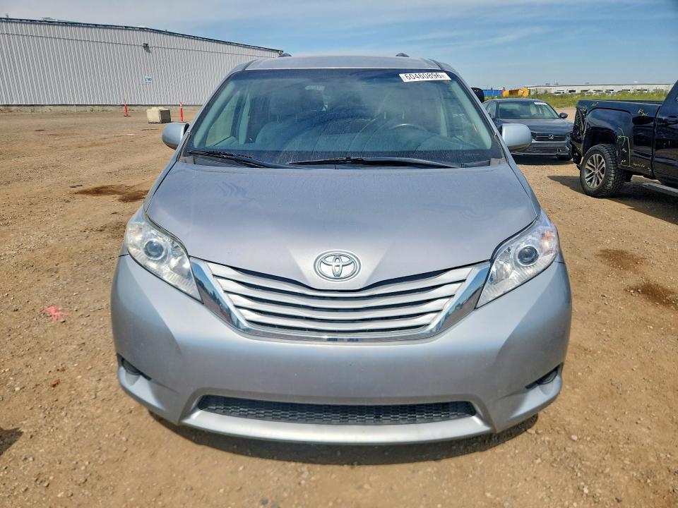 2015 Toyota Sienna VIN 5TDZK3DC5FS574543 COPART salvage auction — HAIL, Ab - Bos - Nonrepairable, sold $2,750 on 2026-07-28 (photo 5)