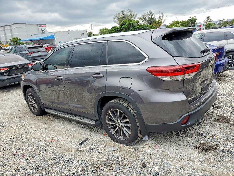 2019 Toyota Highlander VIN 5TDJZRFH5KS617129 COPART salvage auction — MECHANICAL, Fl - Certificate Of Title (P), sold $9,800 on 2026-07-07 (photo 2)