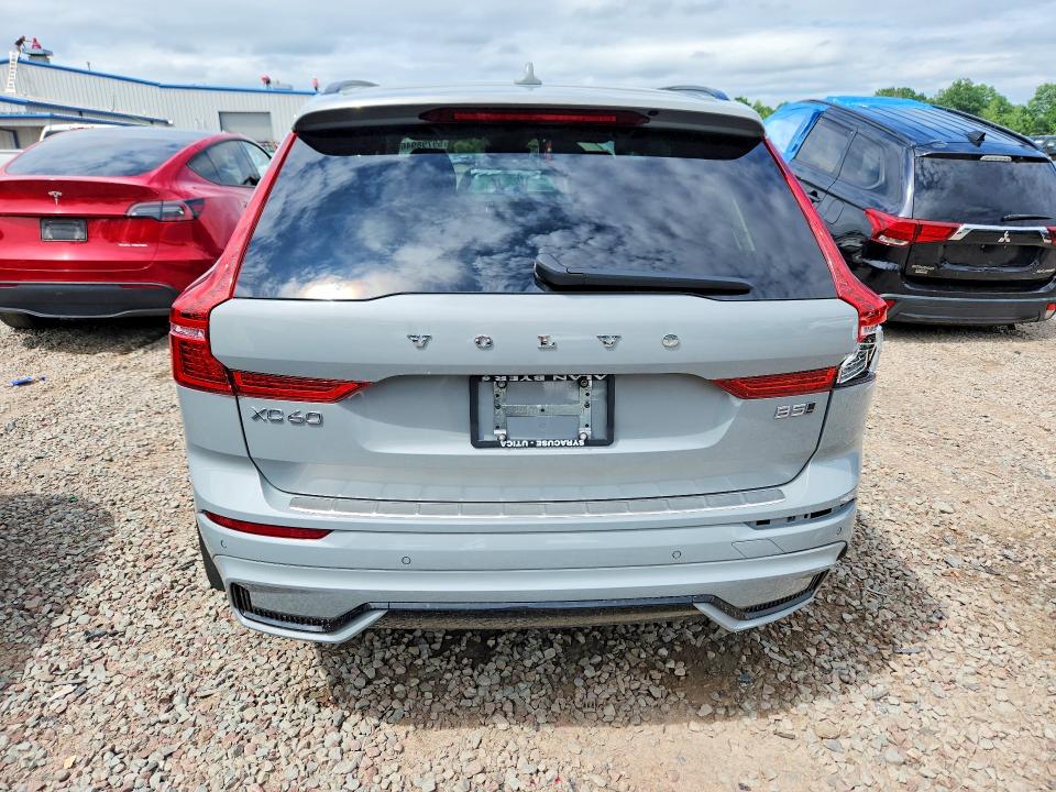 2025 Volvo VIN YV4M12RC6S1181185 COPART salvage auction — FRONT END, Salvage Title, sold $15,200 on 2026-07-13 (photo 6)