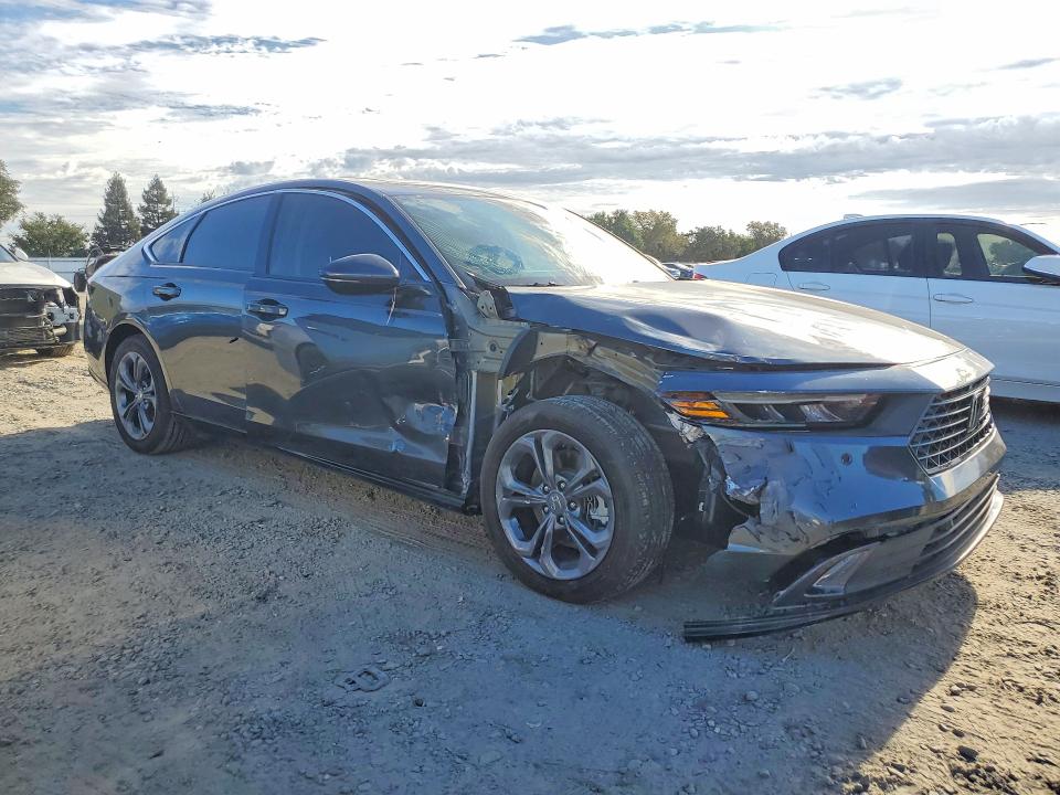 2025 Honda Accord VIN 1HGCY2F65SA015346 COPART salvage auction — FRONT END, Ca - Salvage Certificate, sold $8,500 on 2026-07-28 (photo 4)