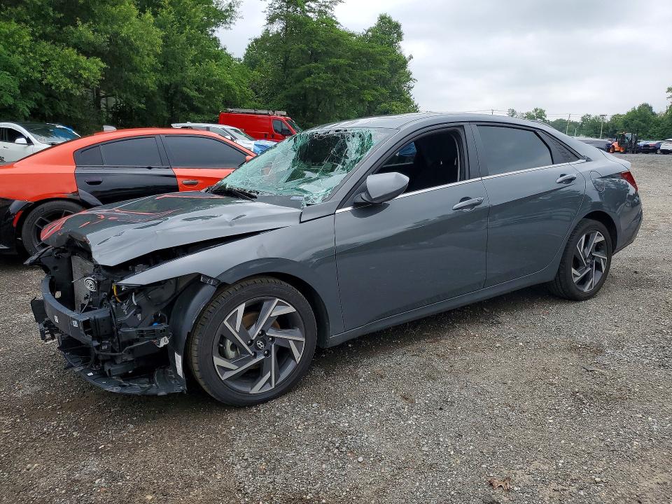2025 Hyundai Elantra VIN KMHLS4DG7SU948229 COPART salvage auction — FRONT END, VA - CERTIFICATE OF TITLE (P), sold $5,600 on 2026-07-13 (photo 1)