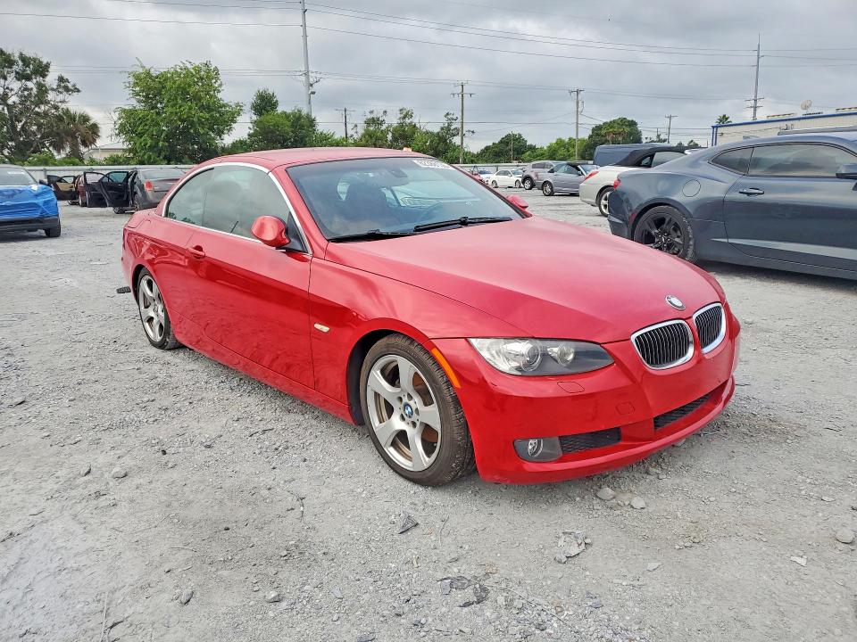 2009 BMW 3er VIN WBAWL13529PX24773 COPART salvage auction — MINOR DENT/SCRATCHES, Fl - Cert Of Title-Slvg Rebld Flood, sold $850 on 2026-08-04 (photo 4)