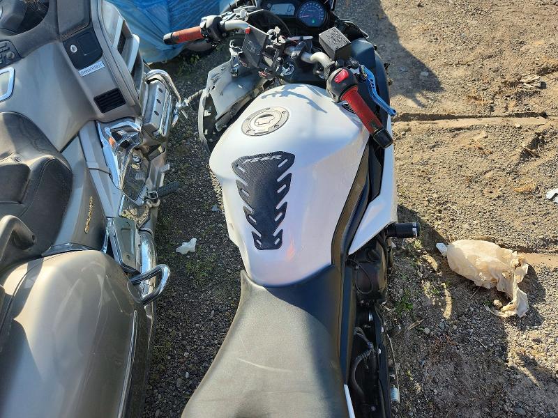 2012 Yamaha Fz6 VIN JYARJ18E2CA008797 COPART salvage auction — ALL OVER, Mi - Certificate Of Title, sold $60 on 2026-07-23 (photo 6)