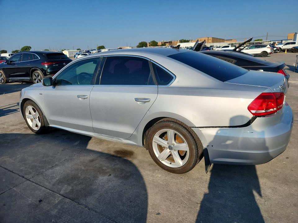 2015 Volkswagen Passat VIN 1VWAS7A35FC120140 COPART salvage auction — REAR END, Tx - Certificate Of Title, sold $900 on 2026-08-02 (photo 2)